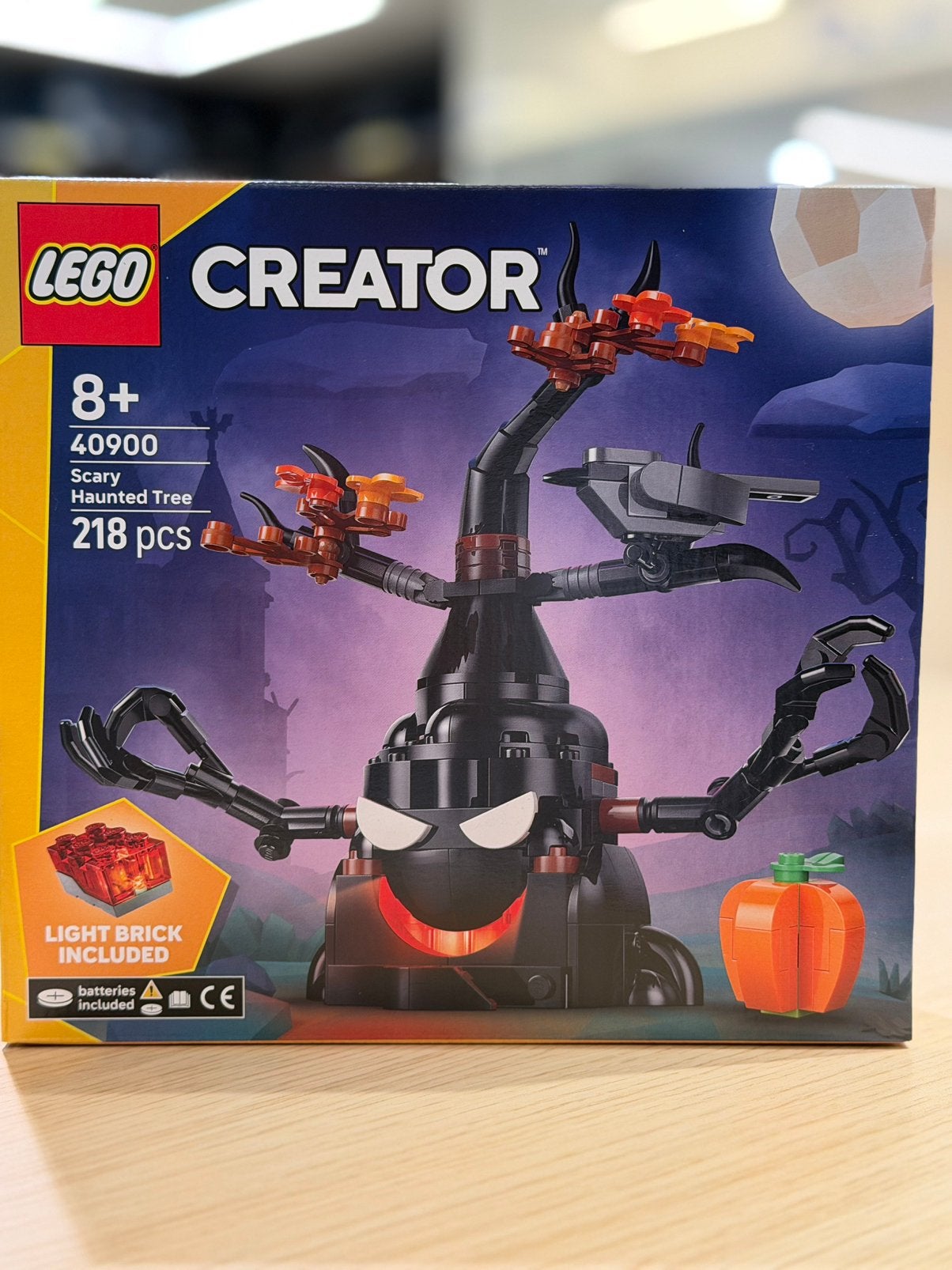 Lego scary haunted tree 40900, Lego, Nieuw, Ophalen of Verzenden, Compleet