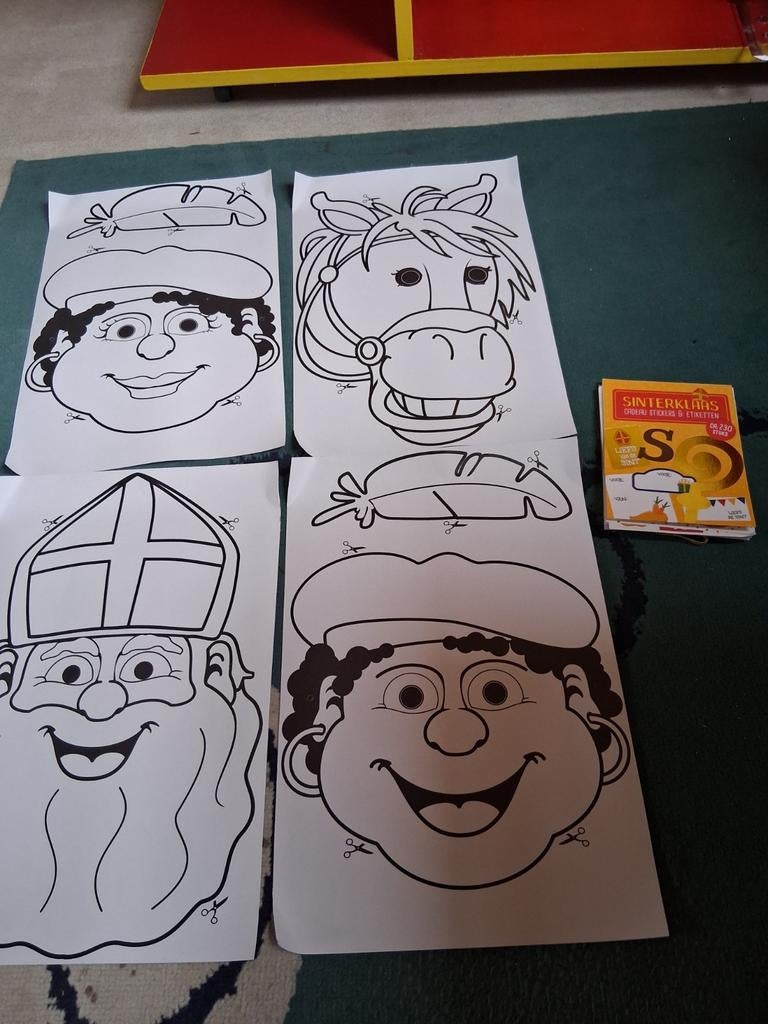 Maskers om zelf te maken Sint, Piet, paard + stickers, Ophalen of Verzenden