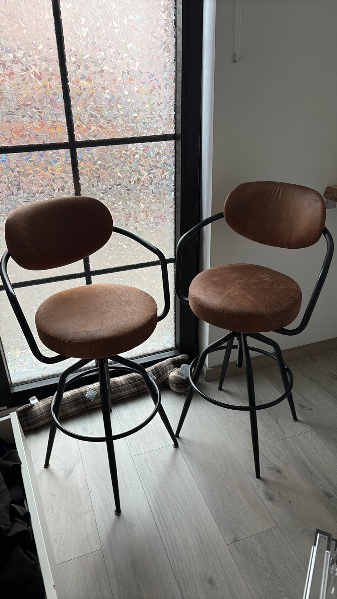 2 verstelbare barstoelen / krukken, Ophalen, Zo goed als nieuw, Twee
