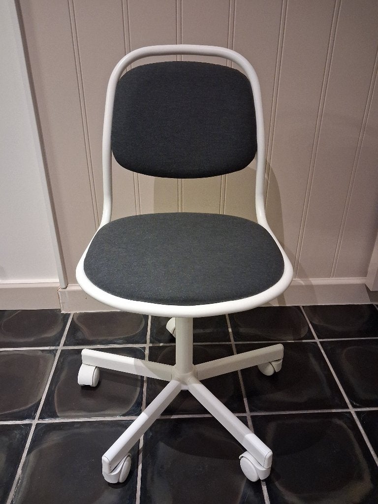 Verstelbare bureaustoel Ikea (Orfjäll) voor kinderen, Enlèvement, Comme neuf, Gris, Chaise de bureau