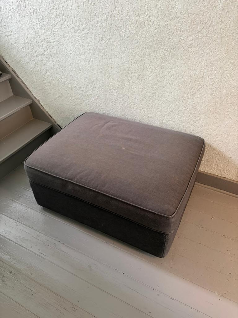 Pouf Ikea Kivik, Enlèvement, Utilisé