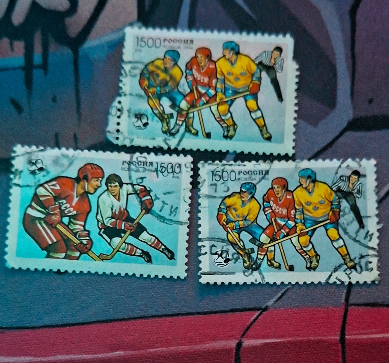 Postzegels ijs hocky rusland, Ophalen