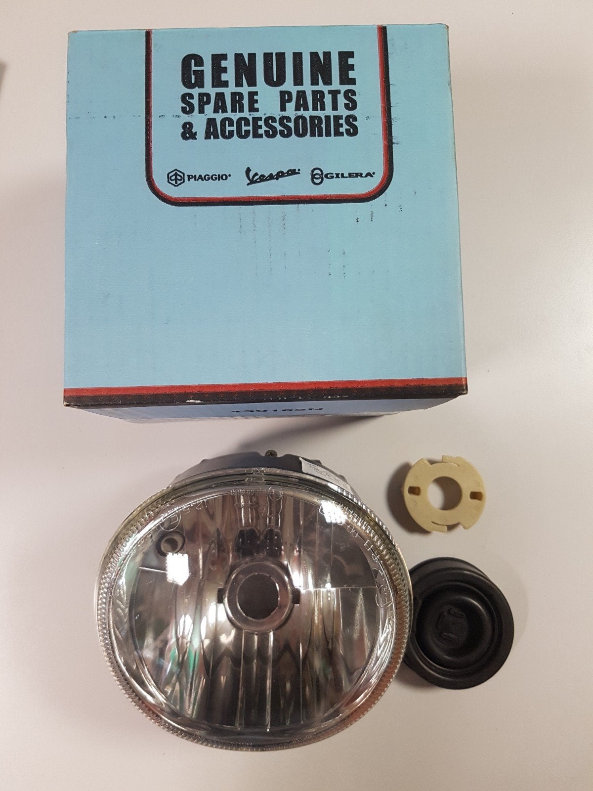 Vrspa GTS250 Phare avant, Motos, Pièces | Autre, Enlèvement ou Envoi, Neuf
