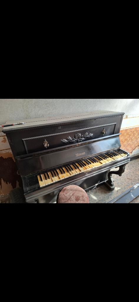 Te restaureren piano Berard, Enlèvement, Utilisé, Noir, Piano