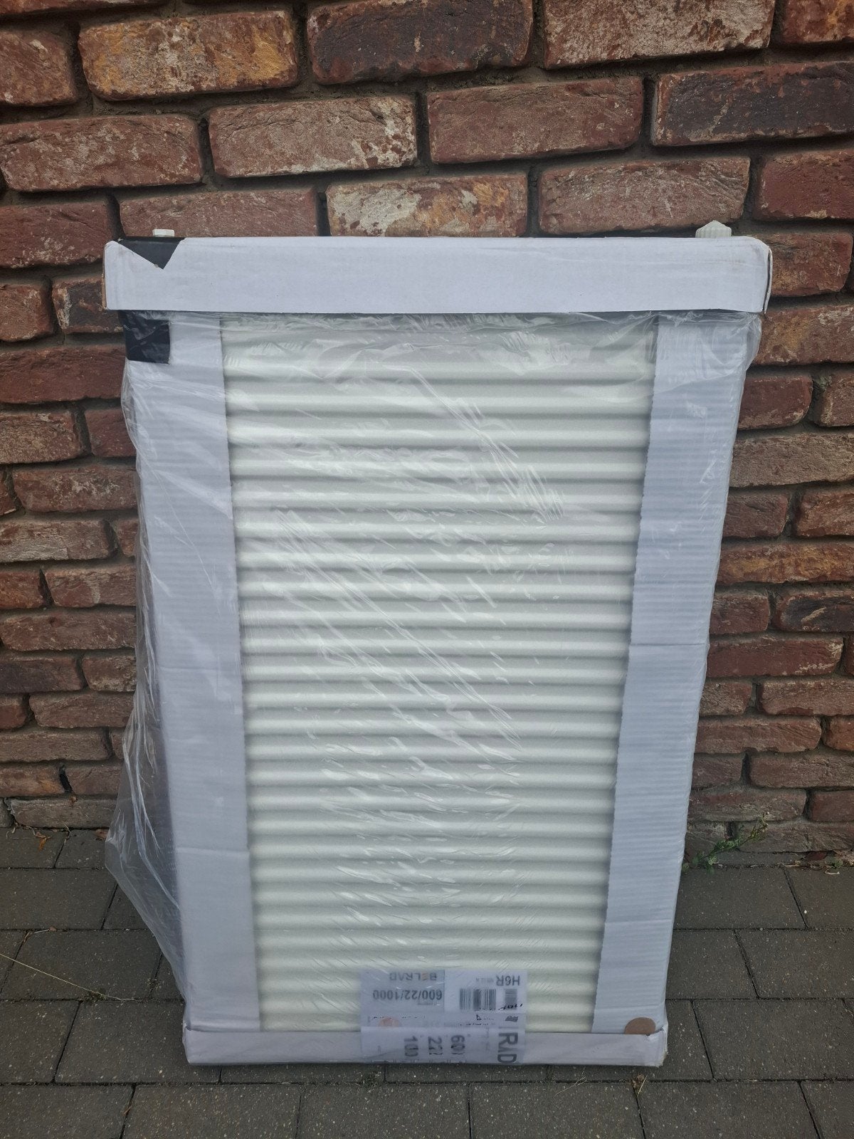 A vendre radiateur type 22, Bricolage & Construction, Neuf, Enlèvement ou Envoi, Radiateur, 30 à 80 cm