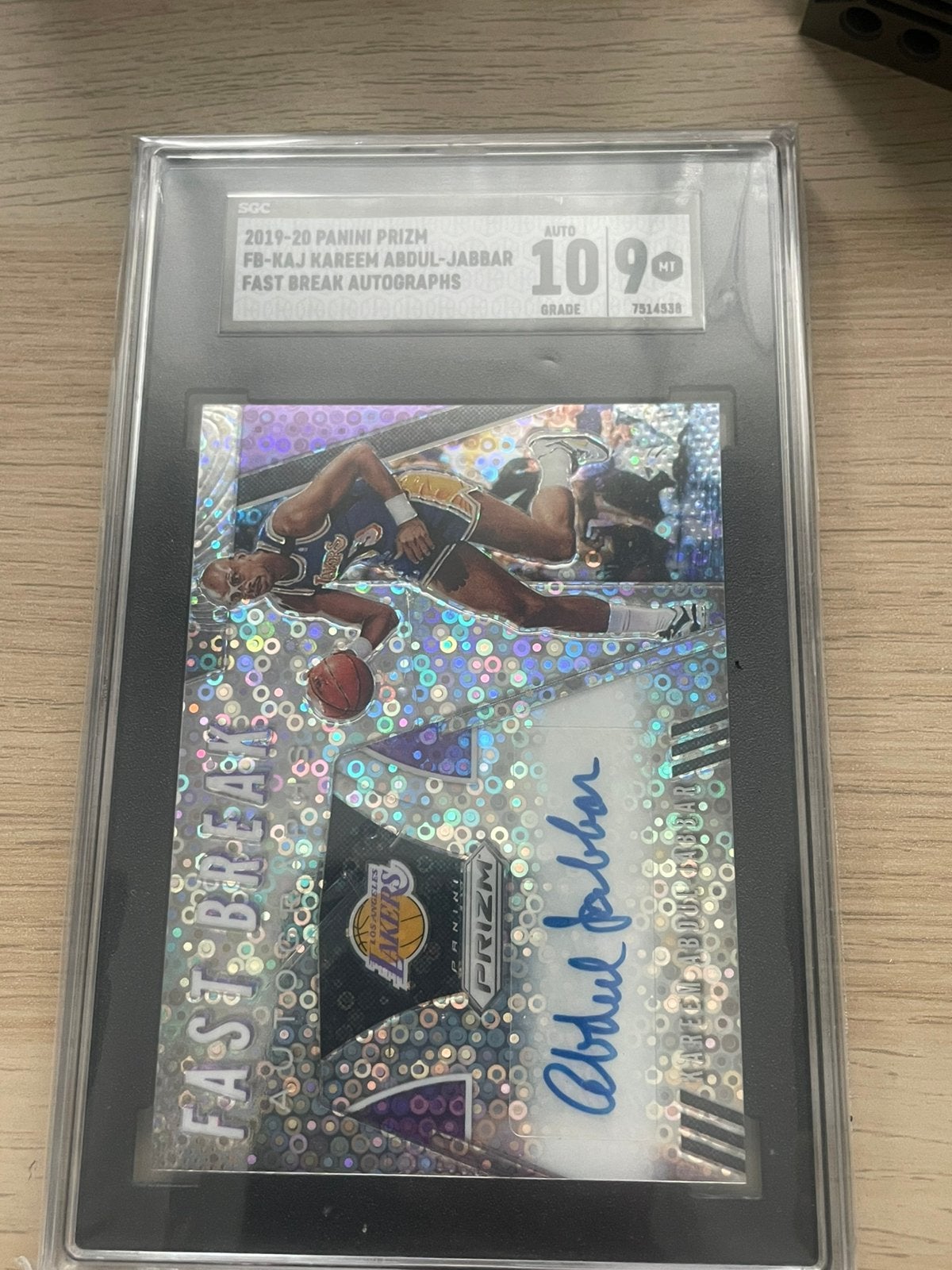 2019-20 Kareem Abdul Jabbar auto 10 prizm, Ophalen of Verzenden, Nieuw, Plaatje