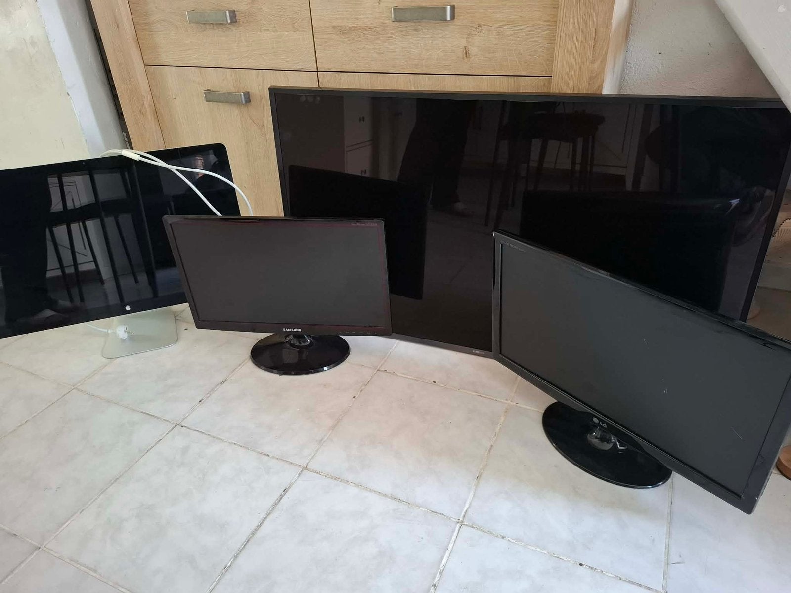 Lot de télévision et ecran apple, Enlèvement, Comme neuf