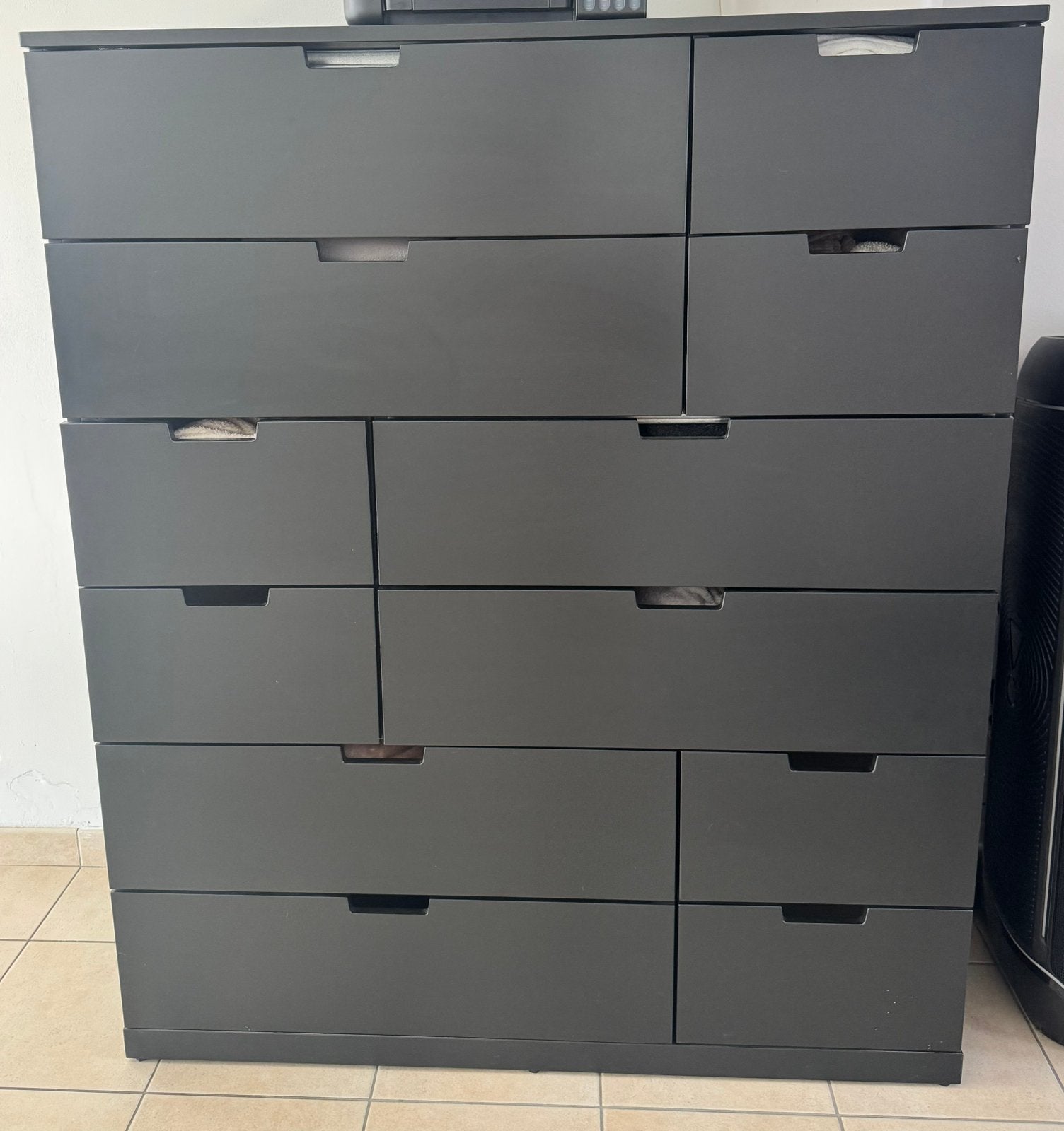 Commode Nordli ikea, Maison & Meubles, Armoires | Commodes, Enlèvement, Comme neuf