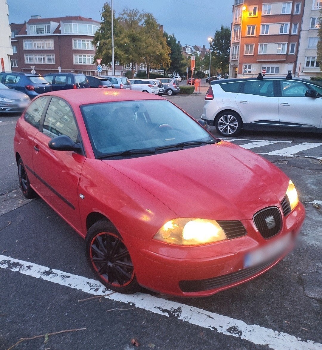 Seat Ibiza 1.4 essence 75ch, manuelle, moteur/boîte ok, Autos, Achat, Boîte manuelle, Ibiza, Particulier