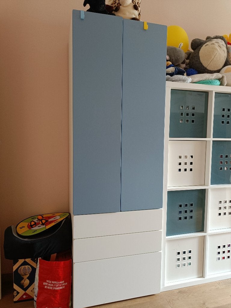 Kinderkast/kledingkast, Kinderen en Baby's, Kinderkamer | Complete kinderkamers, Ophalen, Zo goed als nieuw, Jongetje of Meisje