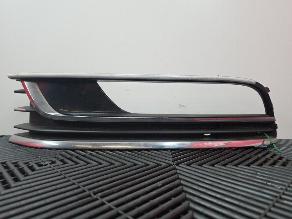 CALANDRE Volkswagen Passat Variant (365) (|3AA853665A|), Autos : Pièces & Accessoires, Volkswagen, Volkswagen AG, Utilisé, Kundenbetreuung@volkswagen.de