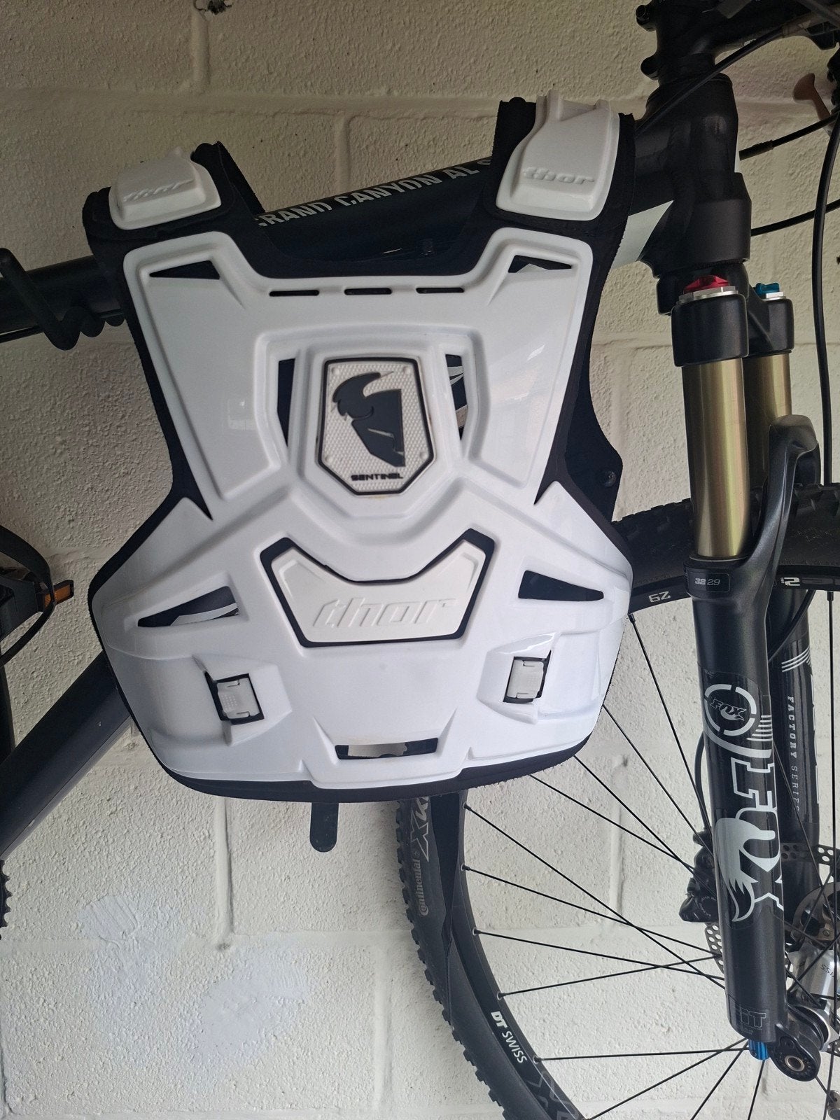 Nieuw Thor Sentinel harnas, Motos, Enlèvement ou Envoi