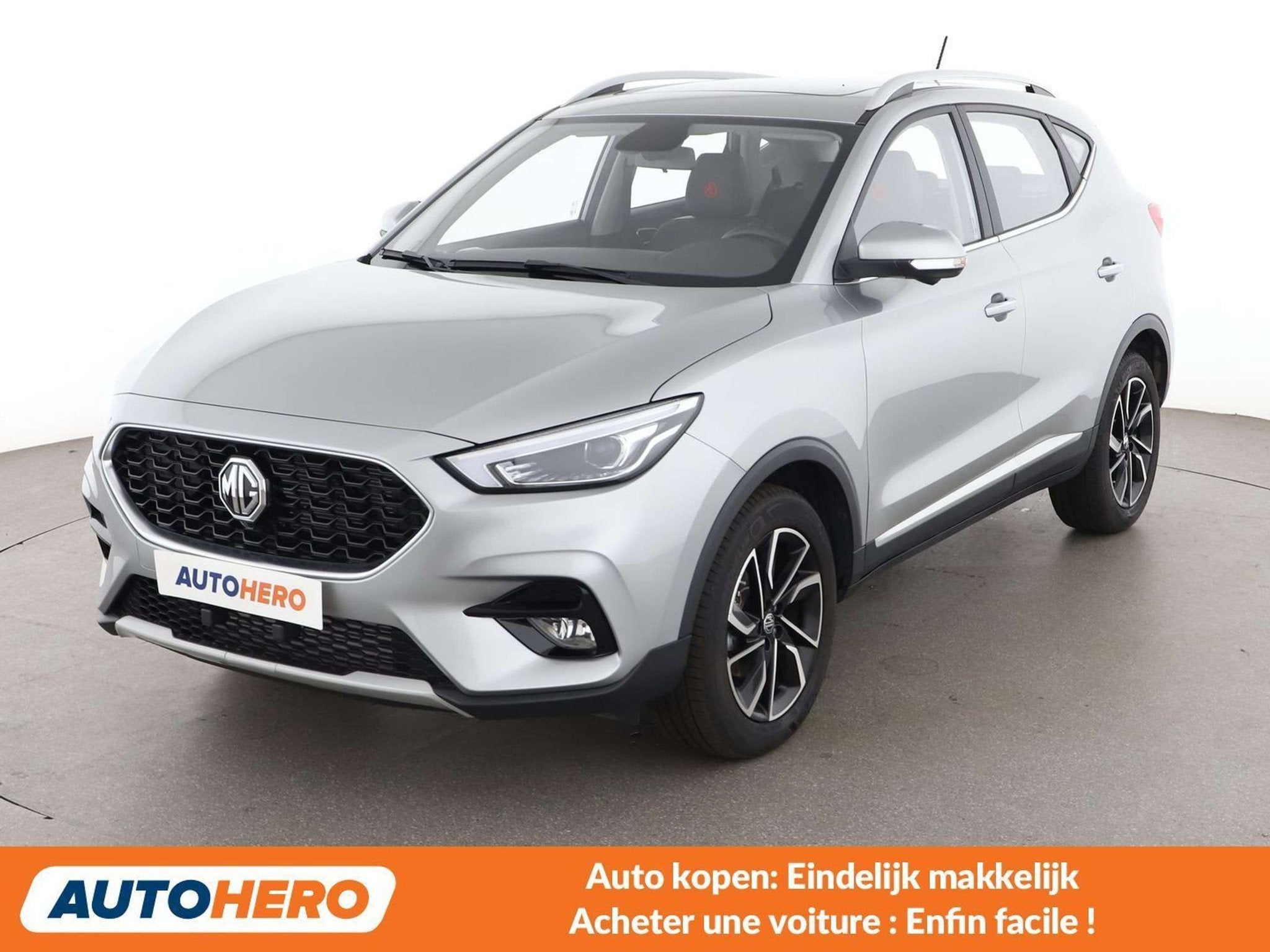 MG ZS 1.0 T-GDI Luxury (bj 2024), Auto's, Voorwielaandrijving, Gebruikt, 149 g/km, ZS