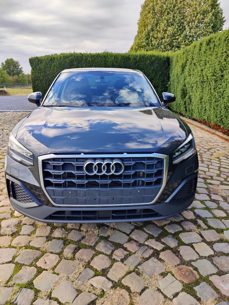 Audi Q2 35 TFSI S tronic, Argent ou Gris, Achat, Carnet d'entretien, Noir