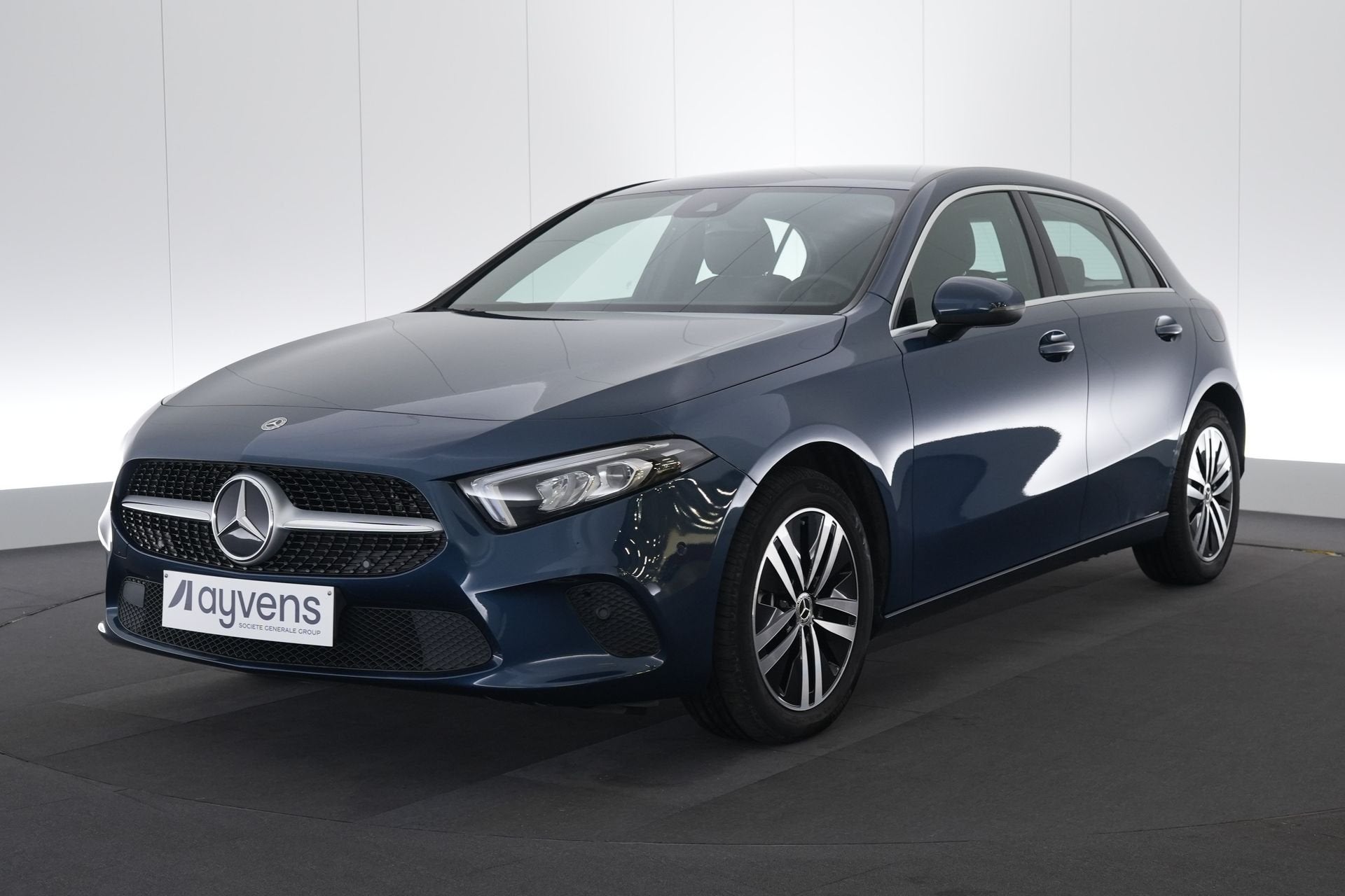 (2AUX159) MERCEDES-BENZ CLASS A (W177), Auto's, Gebruikt, Euro 6, Blauw, Plug-in hybride