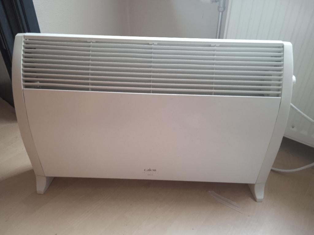 A vendre radiateur électrique calor 2400w, 800 watts ou plus, Comme neuf, Enlèvement, Radiateur