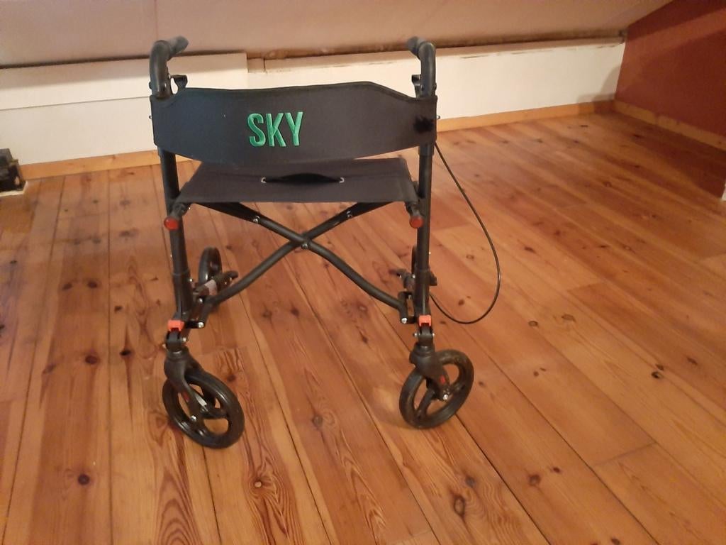 Rollator Sky... pliable très petit, Enlèvement