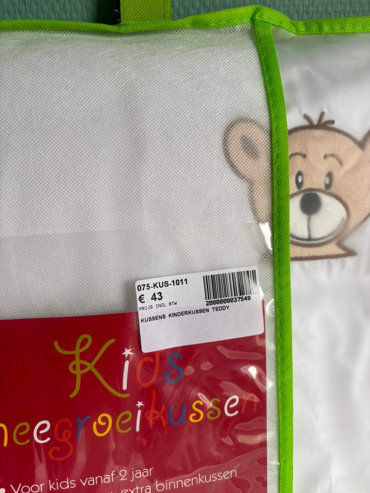 Kinder hoofdkussen als nieuw..3x met beschermhoes op geslape, Huis en Inrichting, Slaapkamer | Beddengoed, Ophalen, Zo goed als nieuw