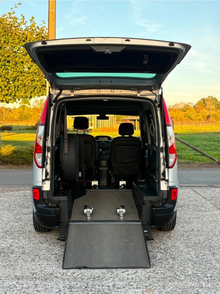 ️♿️Renault Kangoo 1.5DCI Rolstoel Invalide Mindervalide TPMR, Auto's, Monovolume, Euro 6, Bedrijf, Kangoo