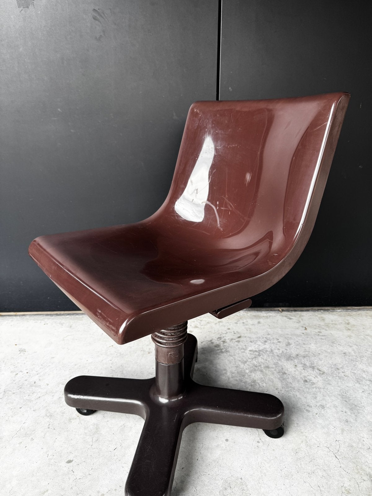 Chaise Olivetti Synthesis 45 – design Ettore Sottsass 1970, Enlèvement