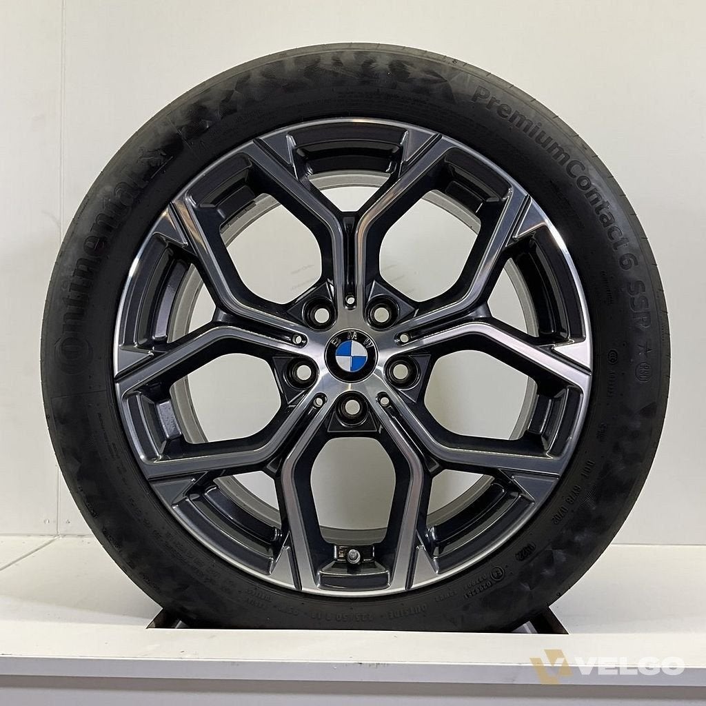 BMW X1 U11 X2 U10 SET VELGEN + ZOMERBANDEN 18 INCH ORIG. 579, 18 inch, Gebruikt, -, -