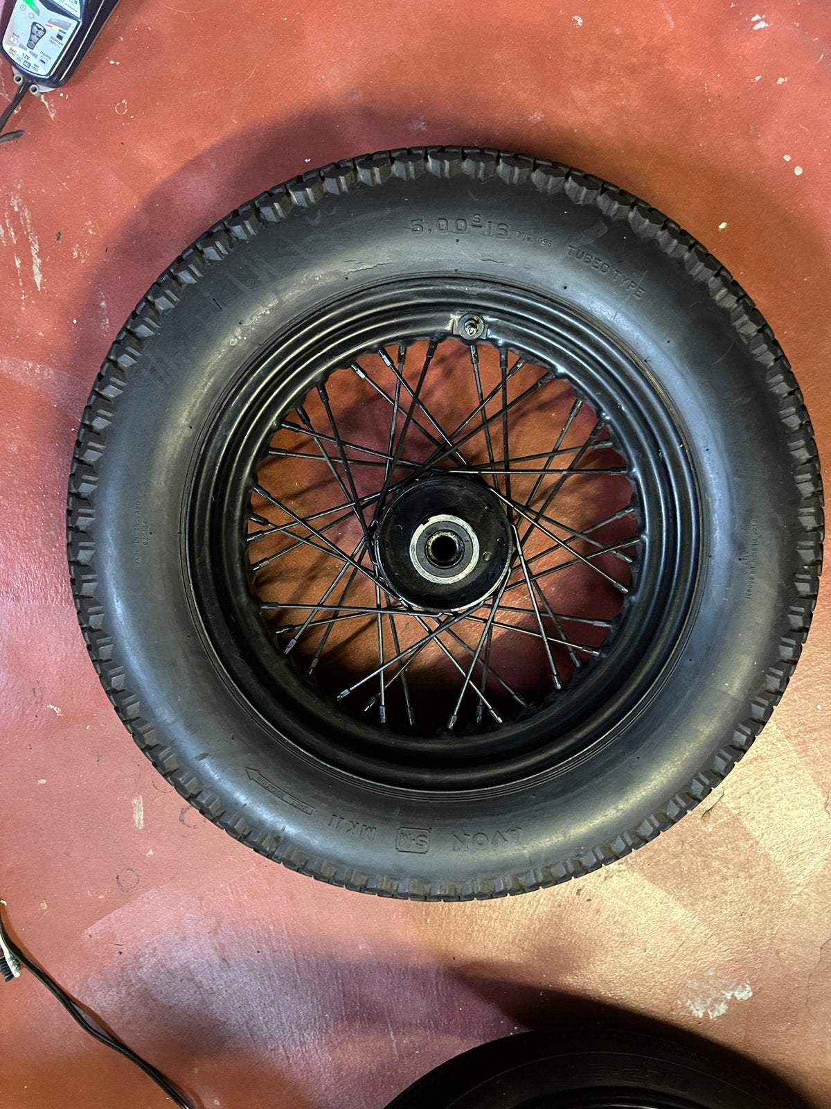Harley 16 inch voorwiel, Motoren, Ophalen of Verzenden, Gebruikt