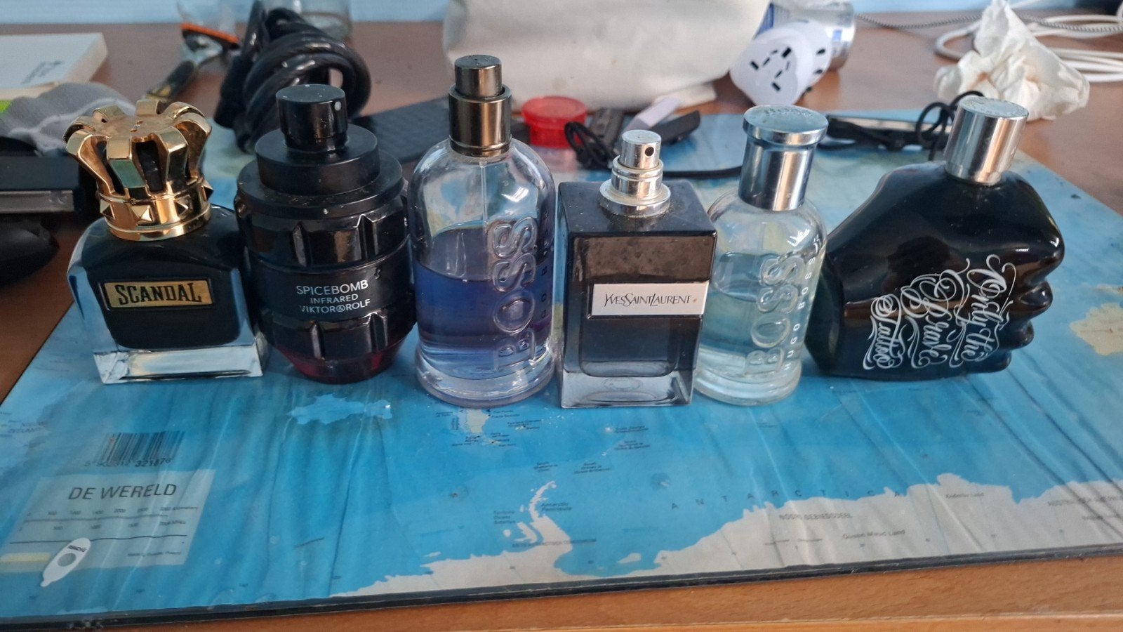 dure parfums sommige nog bijna vol ander vol, Enlèvement ou Envoi