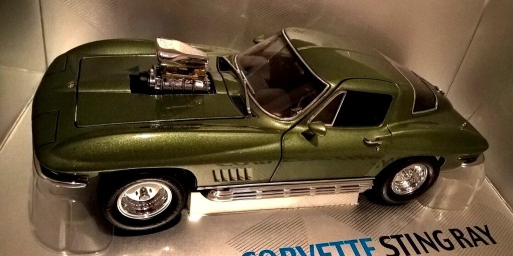 1/18 Corvette Sting Ray Street Machine 1967 Exoto motorbox, Ophalen of Verzenden, Nieuw, Auto, Overige merken