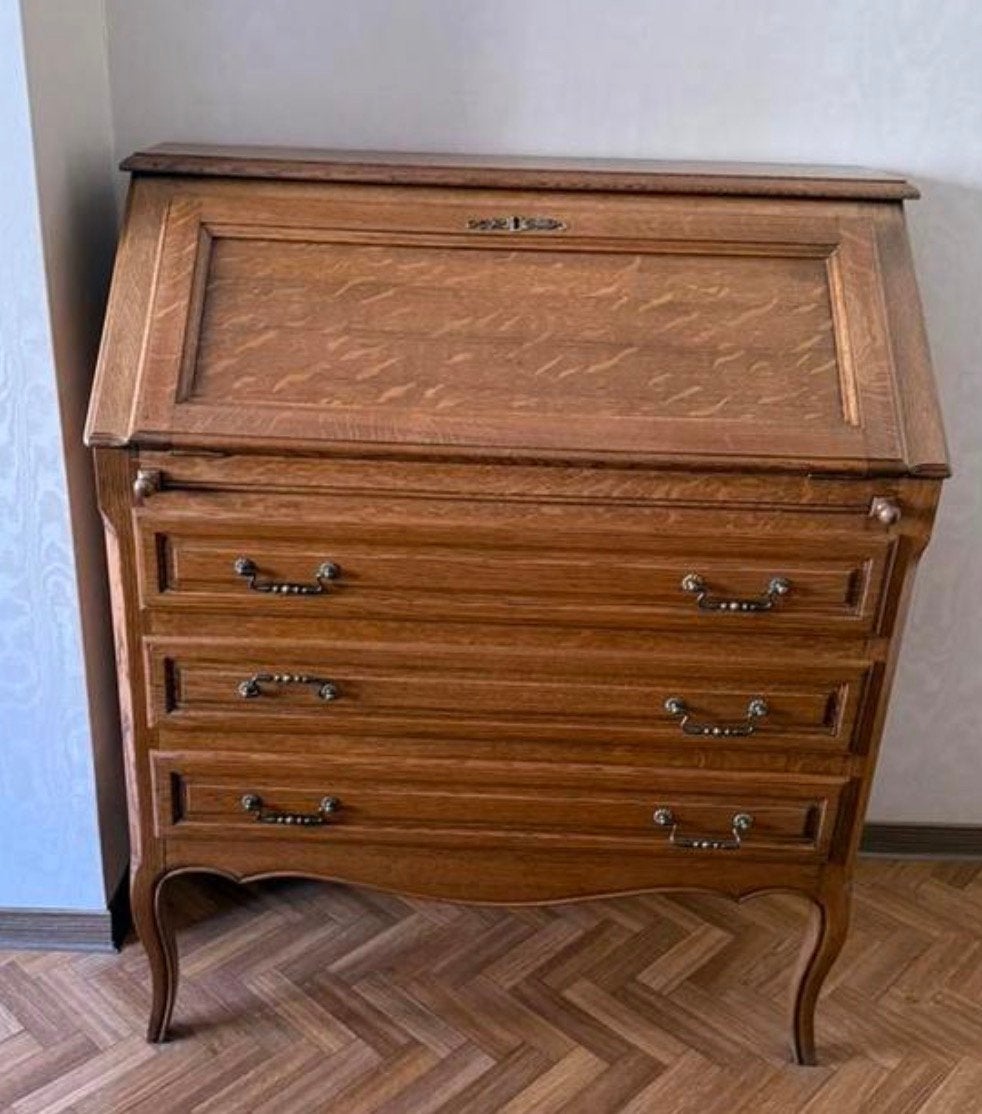 Antieke bureau, Ophalen, Zo goed als nieuw