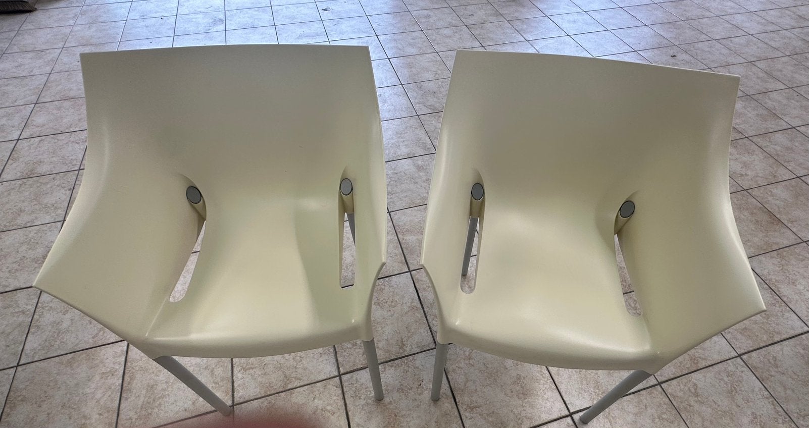2 stoelen Philippe Starck Dr.No, Ophalen, Zo goed als nieuw, Wit
