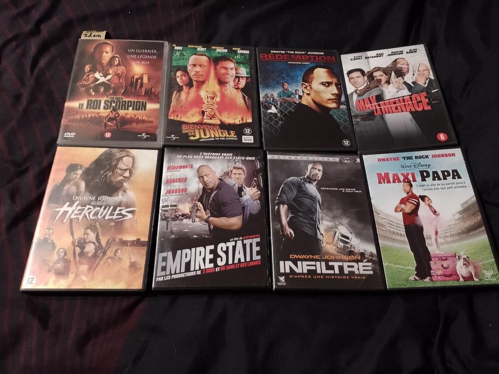 A vendre en DVD 8 films Dwayne Johnson, À partir de 12 ans, Enlèvement ou Envoi, Comme neuf, Action