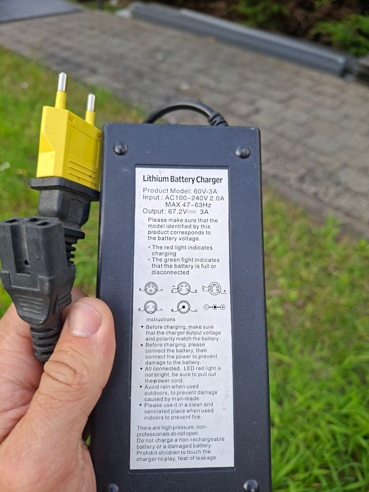 Oplader batterij 60v 3a, Enlèvement