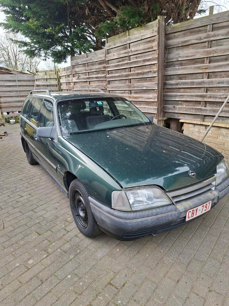 Opel omega 2,3 diesel 1991, Auto's, Oldtimers, Particulier, Opel, Diesel, Break, Ophalen