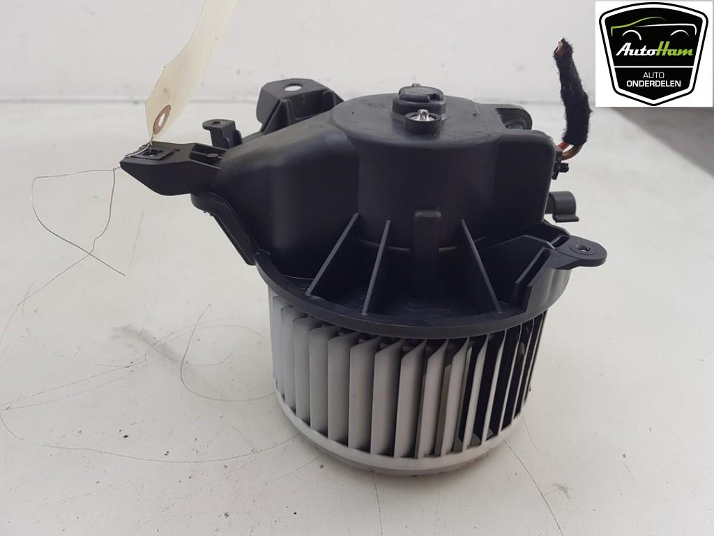 VENTILATEUR RADIATEUR MOTEUR Fiat Grande Punto (199), Dhr. J. Ham, Administratie@autoham.nl, Utilisé, Fiat