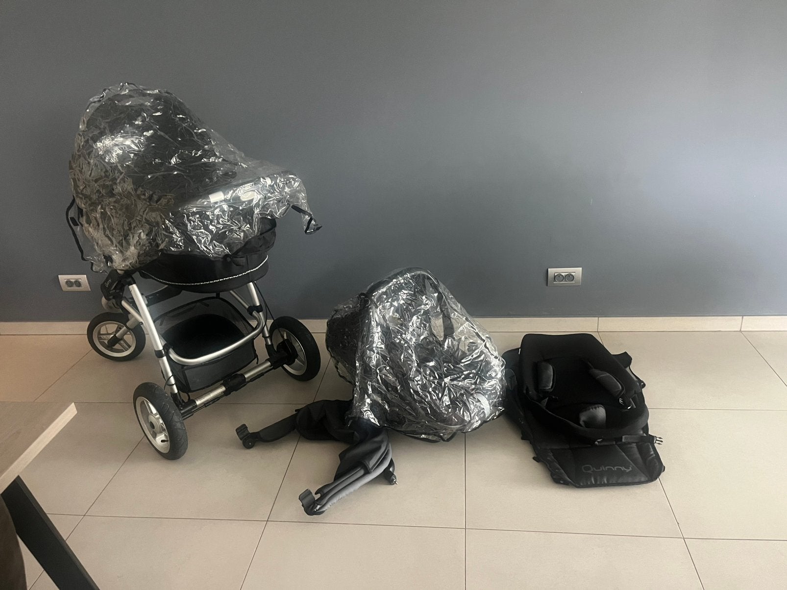 Buggy Quiny 3 en 1, Enlèvement, Comme neuf
