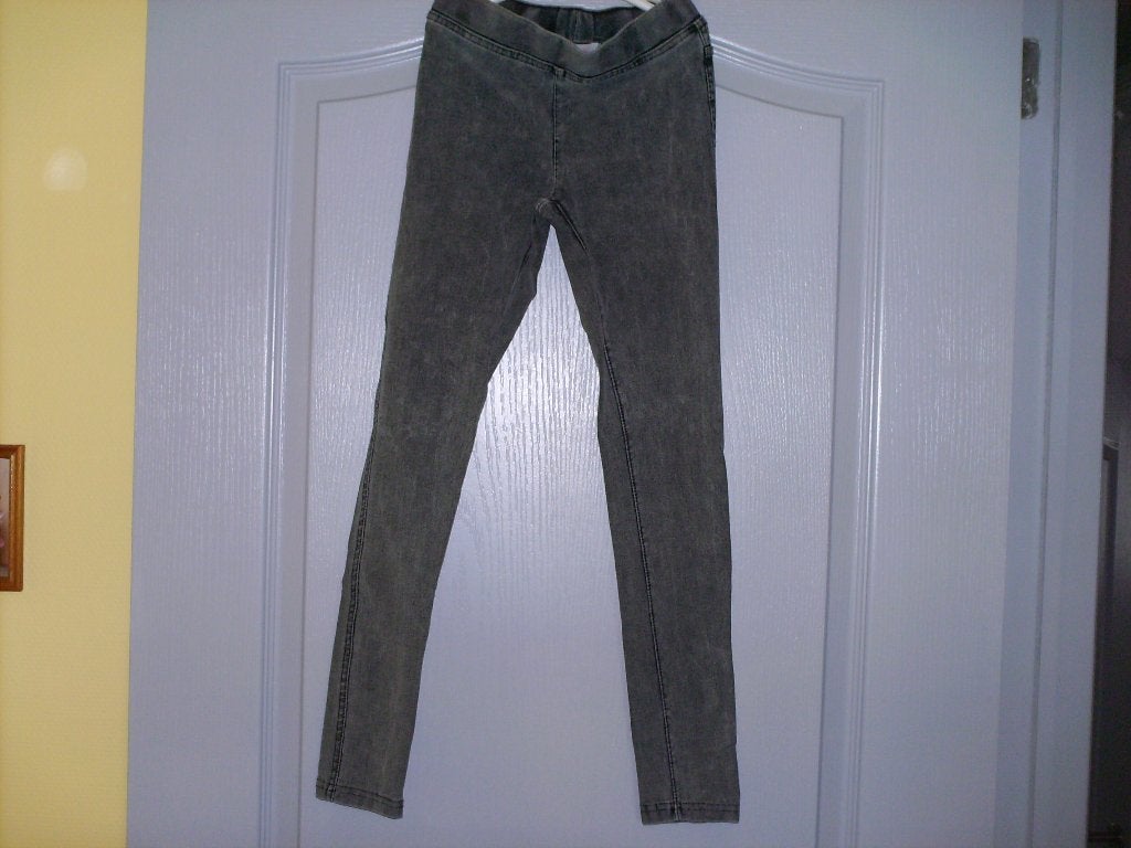 a vendre  pantalon enfant, Ophalen of Verzenden, Gebruikt, Meisje, Broek