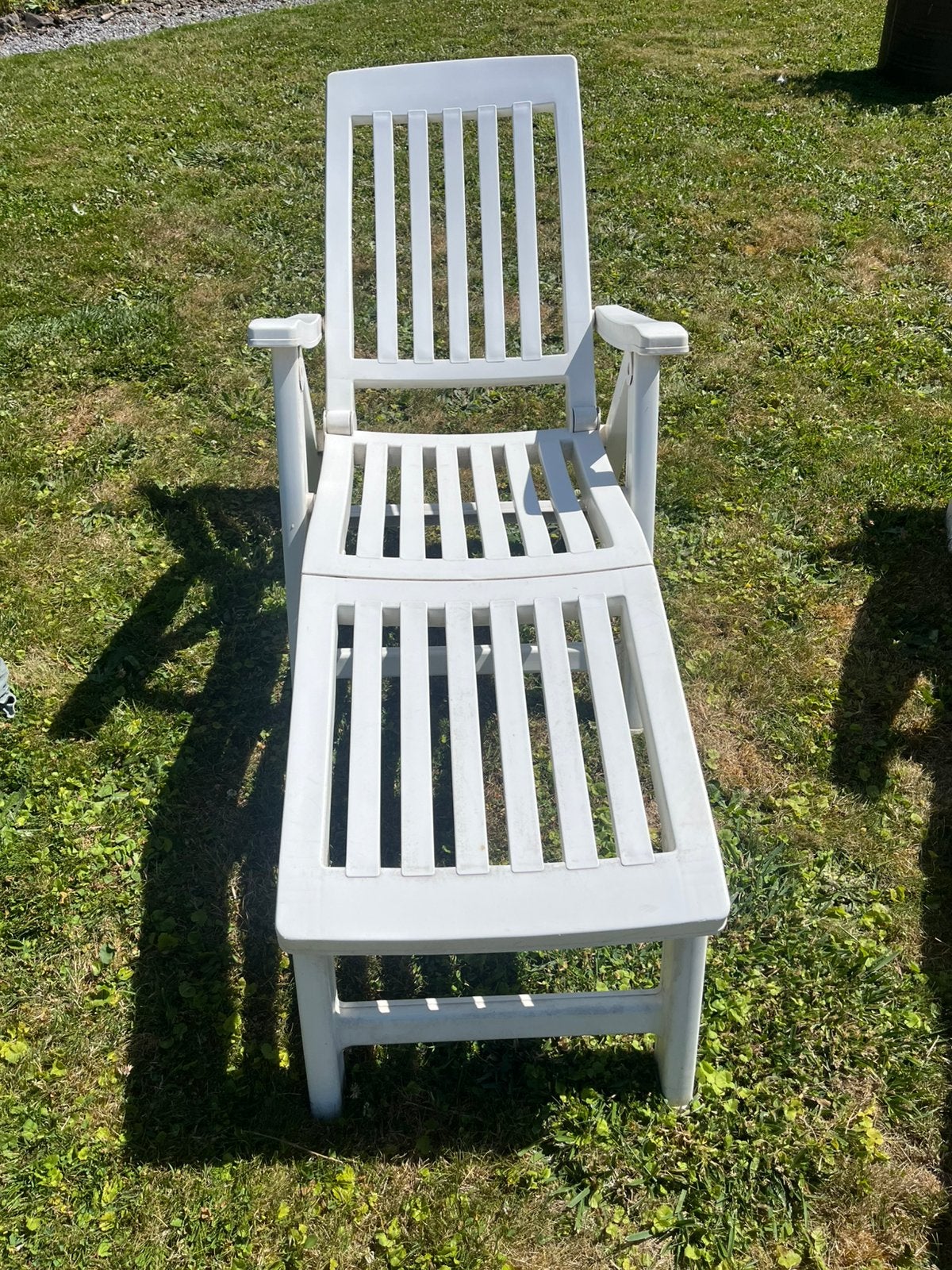 Chaise longue, Enlèvement, Comme neuf, Plastique