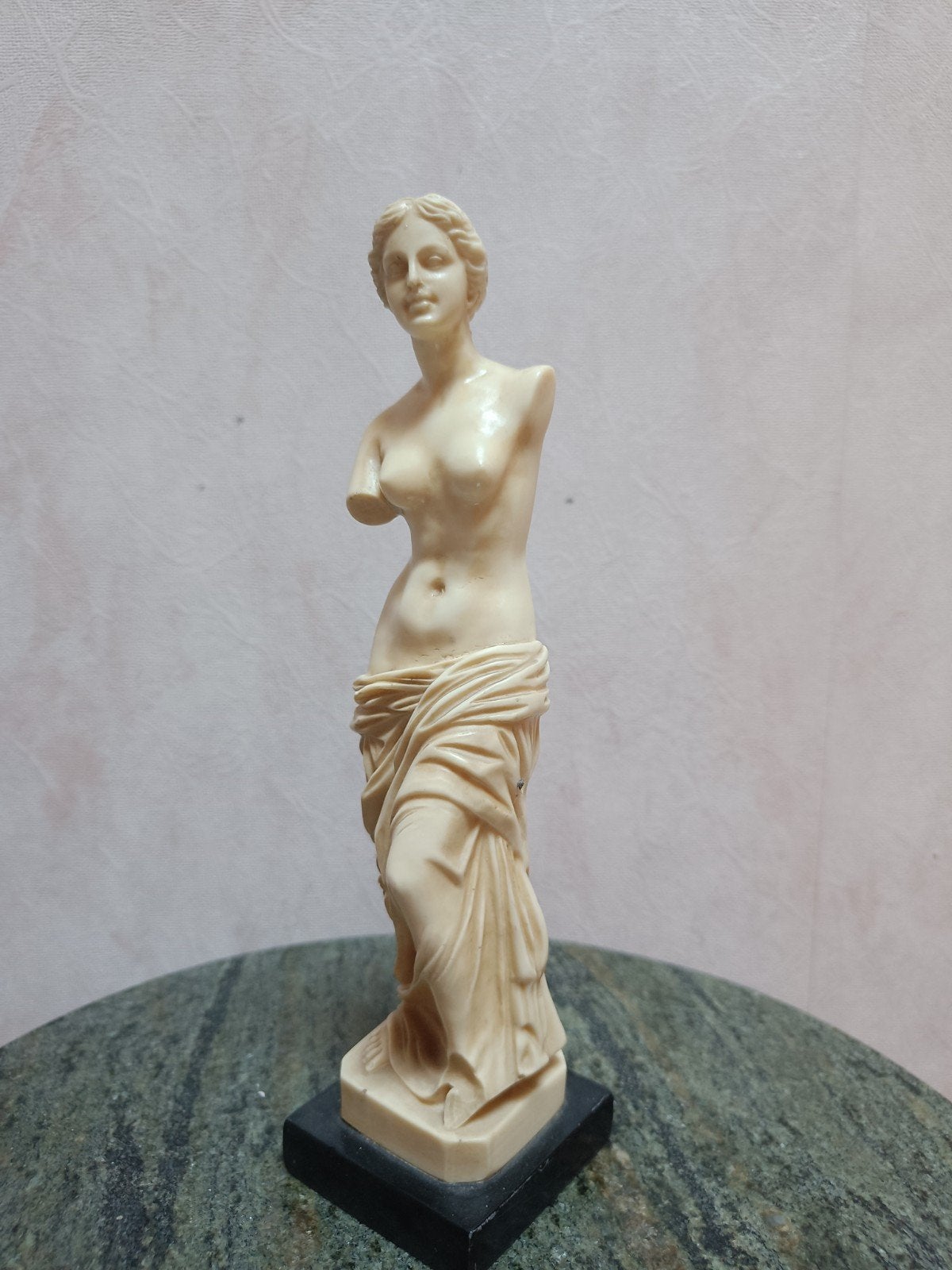 A.Santini beeld Venus Van Milo, Antiek en Kunst, Ophalen of Verzenden, Beeld