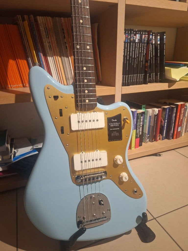 Fender vintera ii jazzmaster, Ophalen of Verzenden, Zo goed als nieuw, Solid body, Fender
