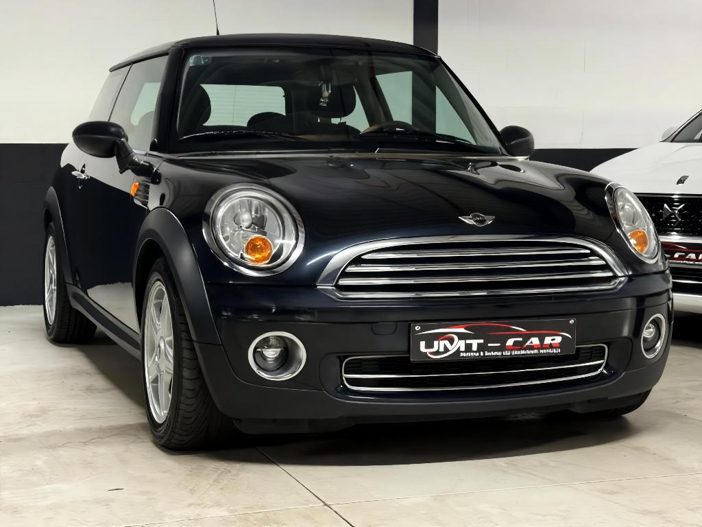 MINI COOPER ONE 1.4i BENZINE /NIEUWSTAAT/GEKEURD/LEZ OK✅, Auto's, Mini, Voorwielaandrijving, 4 zetels, Stof, Zwart