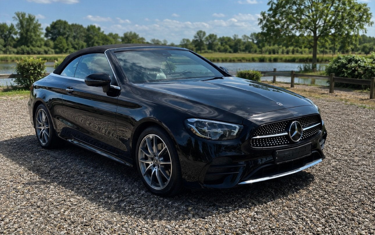 Mercedes E200 cabriolet, Auto's, Automaat, Cabriolet, Zwart, Leder
