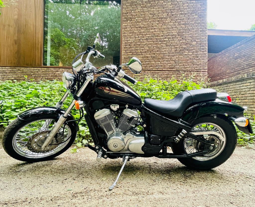 Honda Shadow VT600C, Motos, Motos | Honda, Occasion, Chopper, 2 cylindres, Particulier