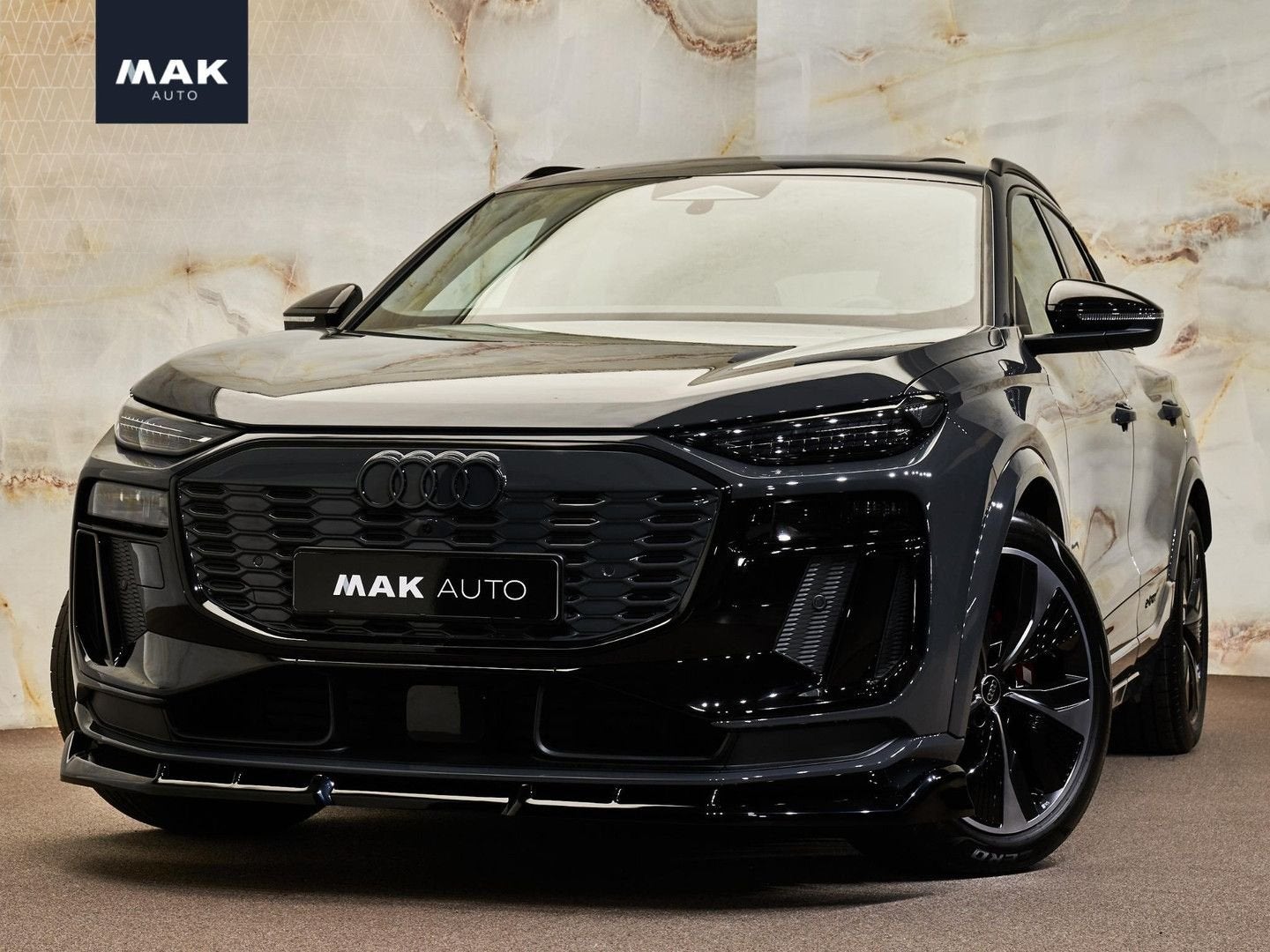 Audi SQ6 e-tron Quattro , Tech Pro, pano, OLED, B&O, 21", bi, Automaat, 592 km, Adaptive Cruise Control, SUV of Terreinwagen
