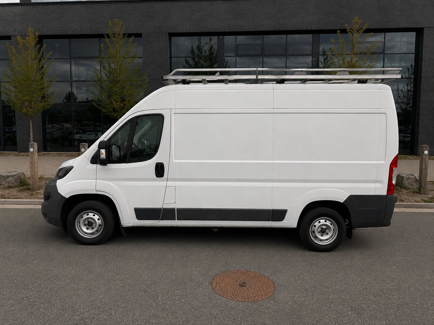 Peugeot boxer L2 H2 pro SS/ Navi/Régulateur/Garantie/, Euro 6, Entreprise, 5 portes, 96 kW
