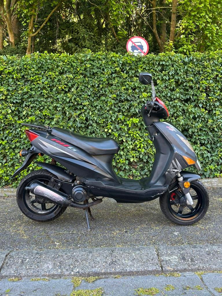 Scooter keeway classe A, Fietsen en Brommers, Ophalen, Zo goed als nieuw, Peugeot