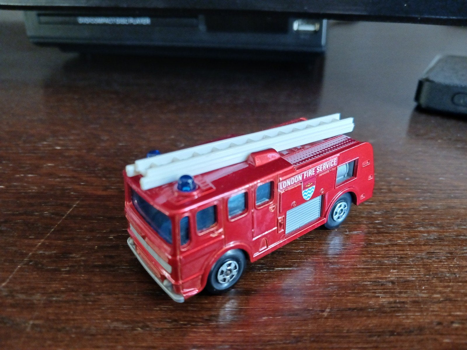 Matchbox. MERRYWEATHER FIRE ENGINE, Hobby en Vrije tijd, Modelauto's | 1:87, Ophalen of Verzenden, Matchbox