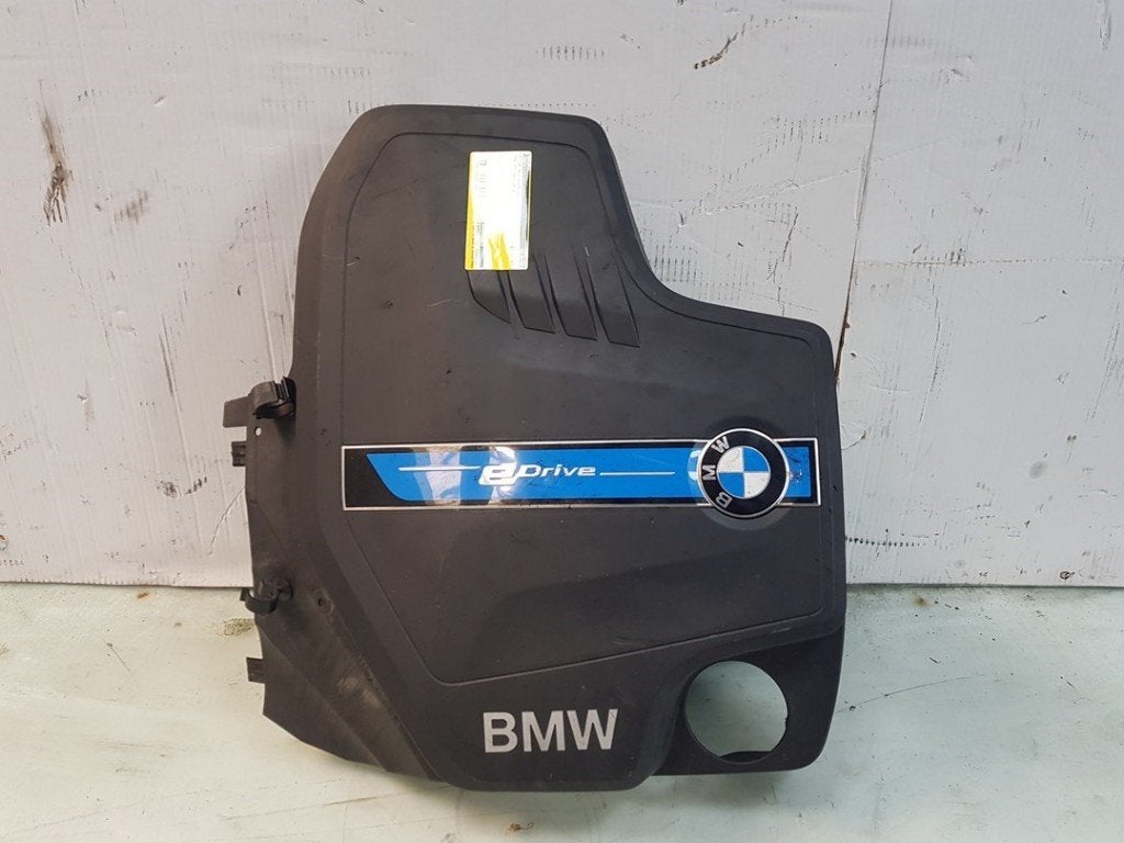 CACHE SOUS MOTEUR BMW X5 (F15) (|11127644078|7644078|), Utilisé, BMW, Petuelring 130
80809  München, DE, Bayerische Motoren Werke AG
