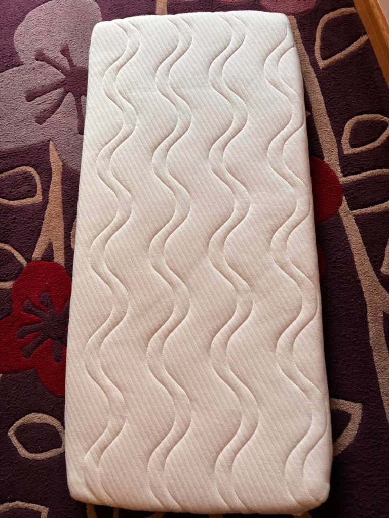 Matelas berceau bebe 40*90, Ophalen, Zo goed als nieuw