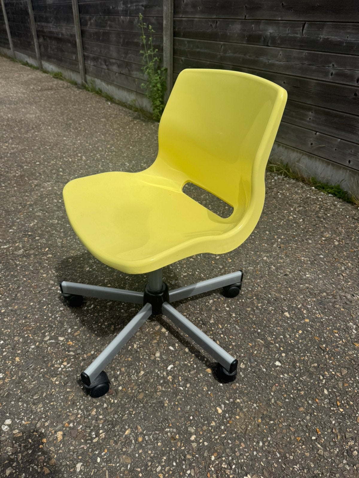 Gele bureaustoel, Maison & Meubles, Chaises de bureau, Enlèvement, Utilisé, Chaise de bureau