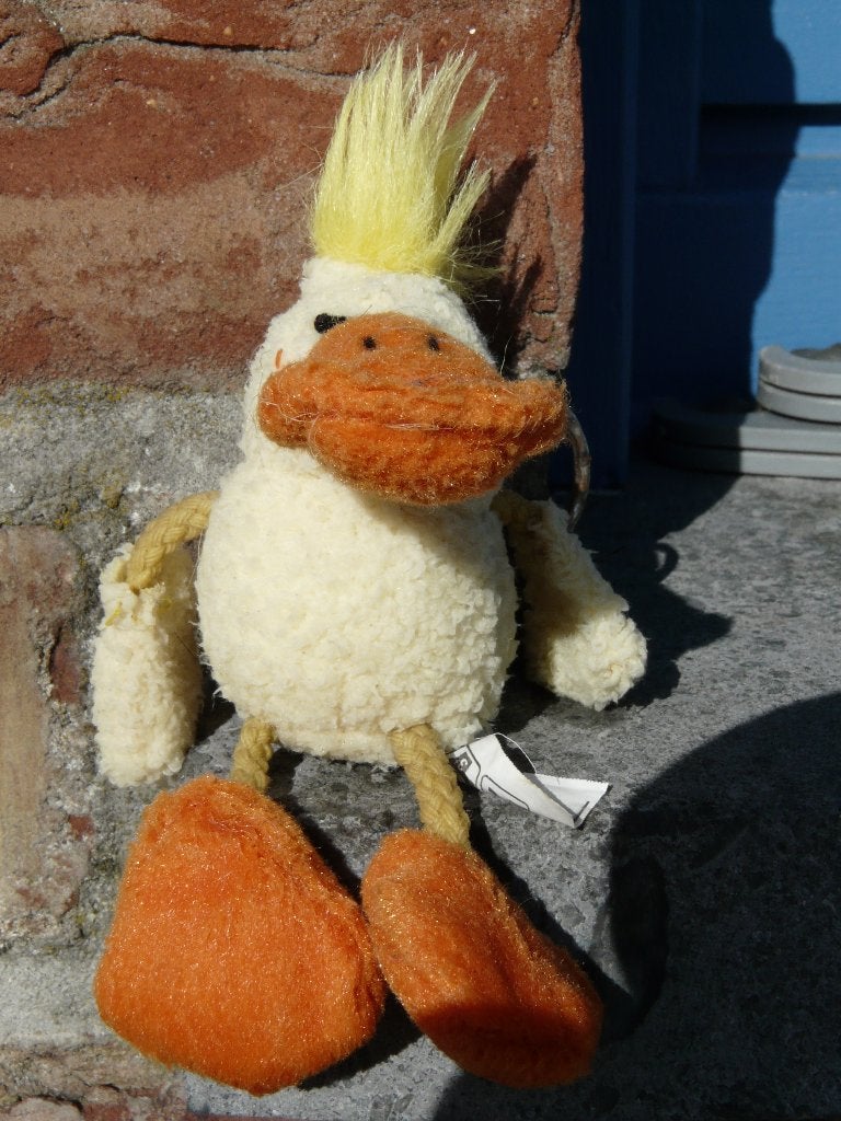 Sleutelhanger met grappige eend uitgegeven door o.a.Het Volk, Verzamelen, Sleutelhangers, Ophalen, Zo goed als nieuw, Knuffel of Figuurtje